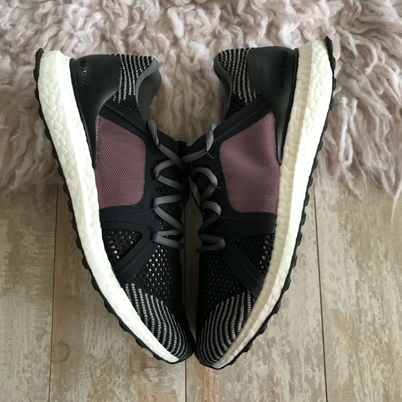 NWT Adidas Stella McCartney Ultraboost - Picture 5 of 8